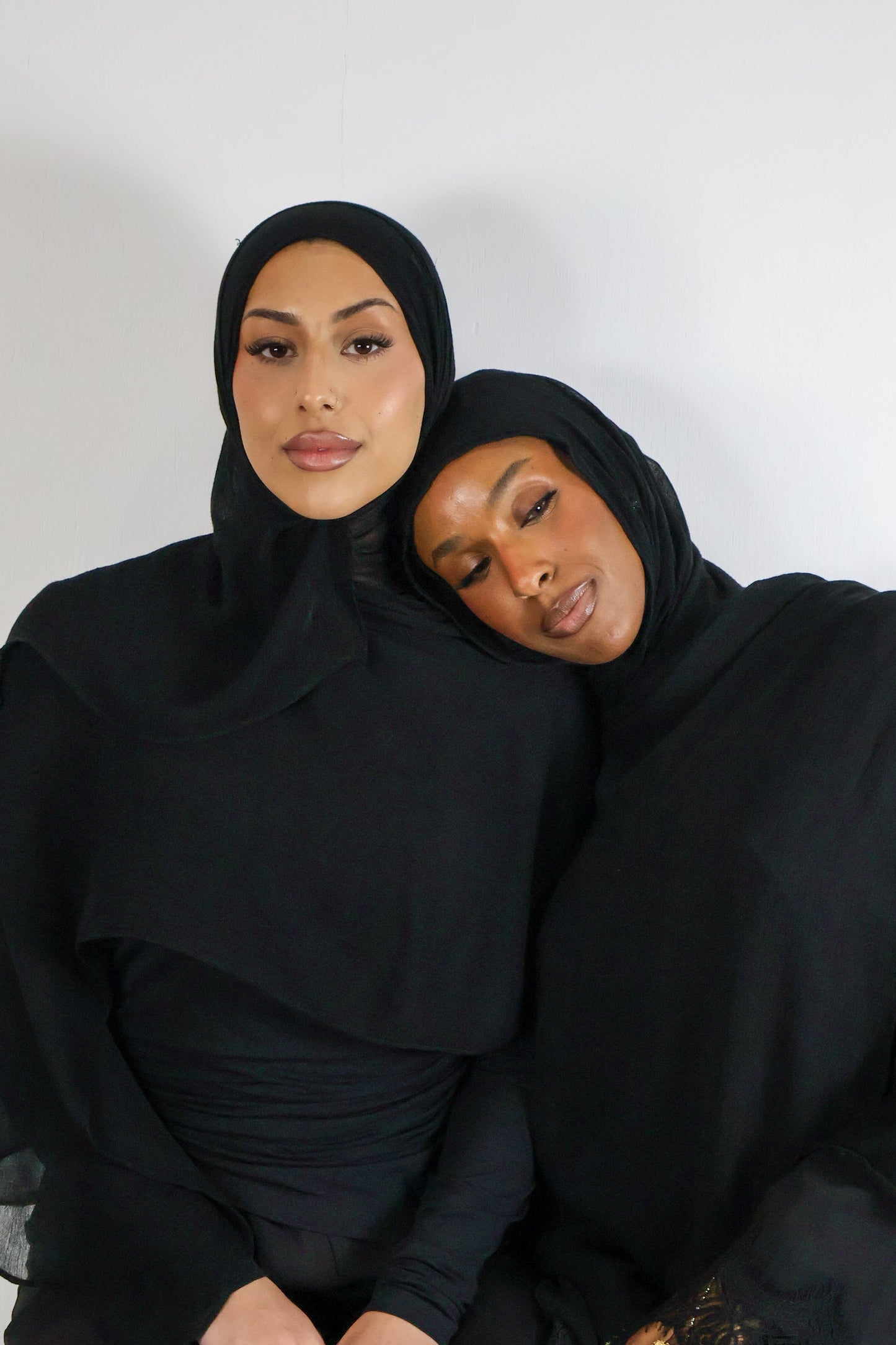 Onyx Solid - Crinkle Hijab