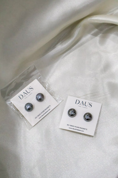 Metallic Black No-Snag Magnets